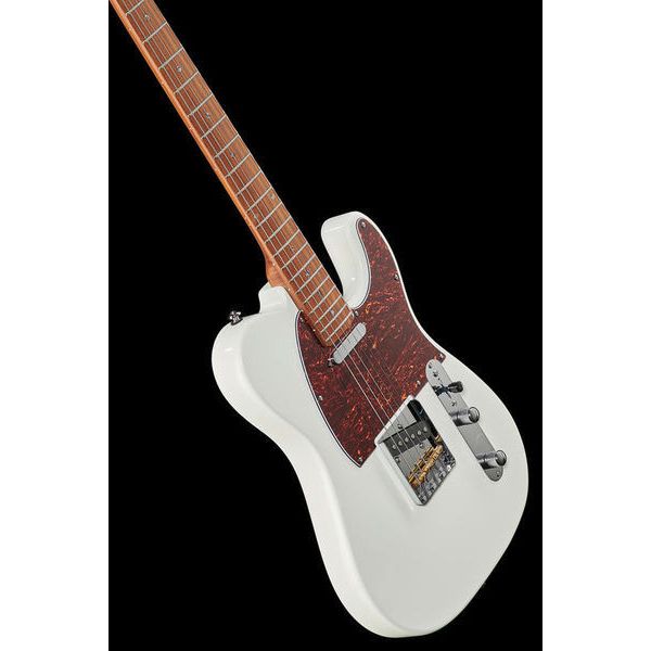 Larry Carlton T7 AWH