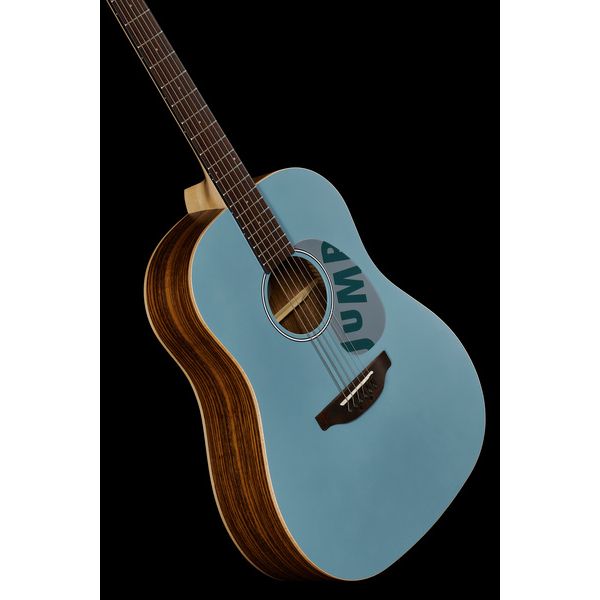 Applause Jump Slope Shoulder Lagoon