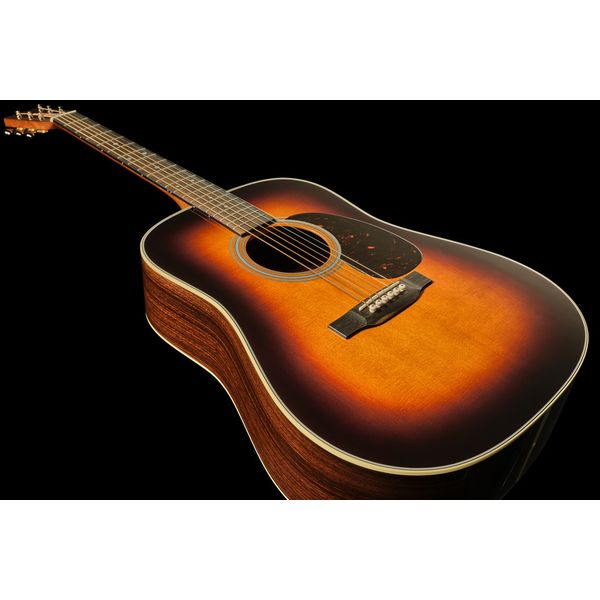Martin Guitar D28 Sunburst