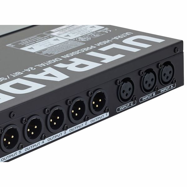 Behringer DCX2496 Ultradrive Pro