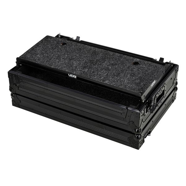 UDG Ultimate Flight Case DDJ-REV7