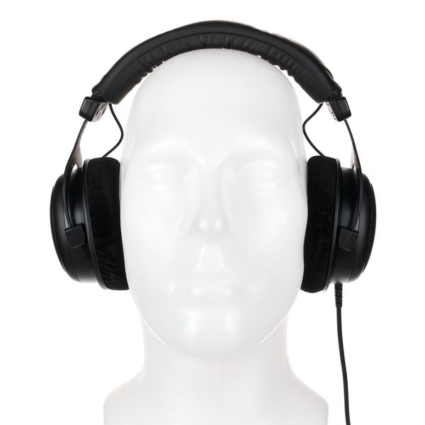 beyerdynamic DT-880 Pro Black Edition