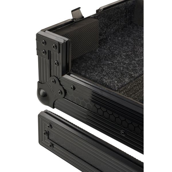 UDG Flight Case Denon DJ SC Live 4