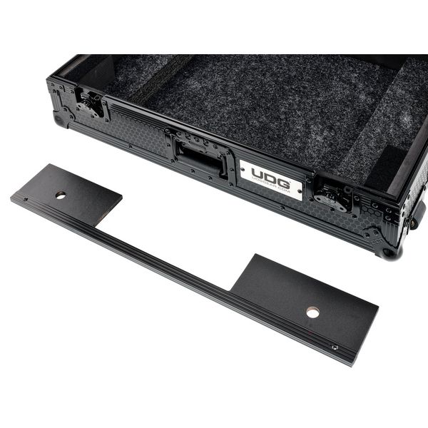 UDG Flight Case PioneerXDJ-RX3 (W)