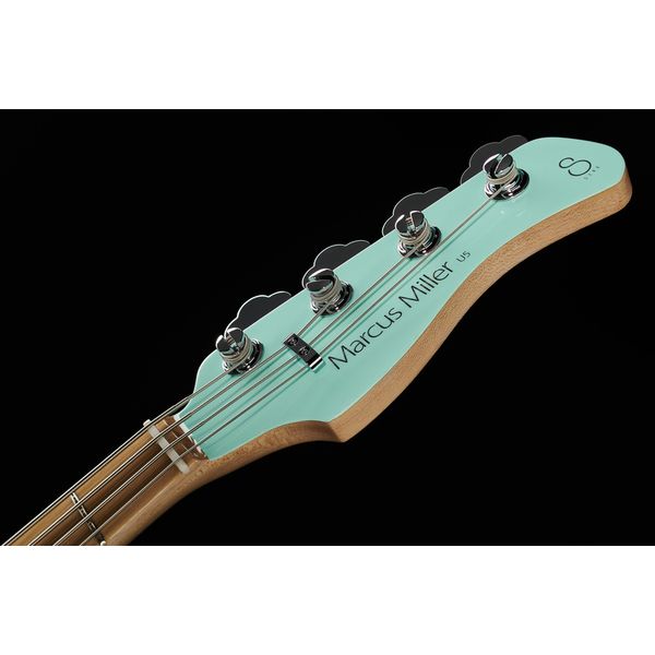 Marcus Miller U5 MT MN Short 2023