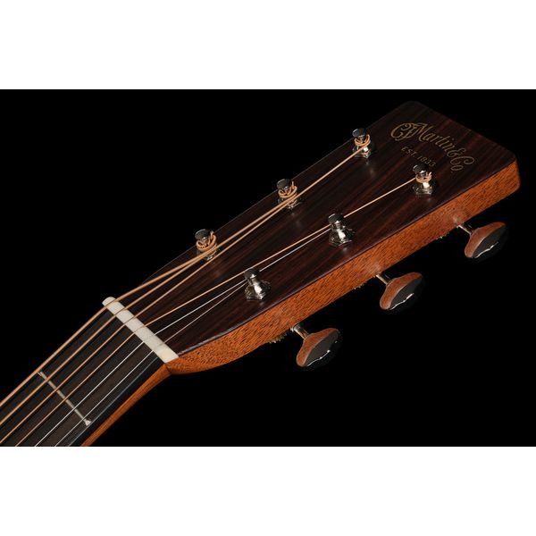 Martin Guitar HD28E LRB