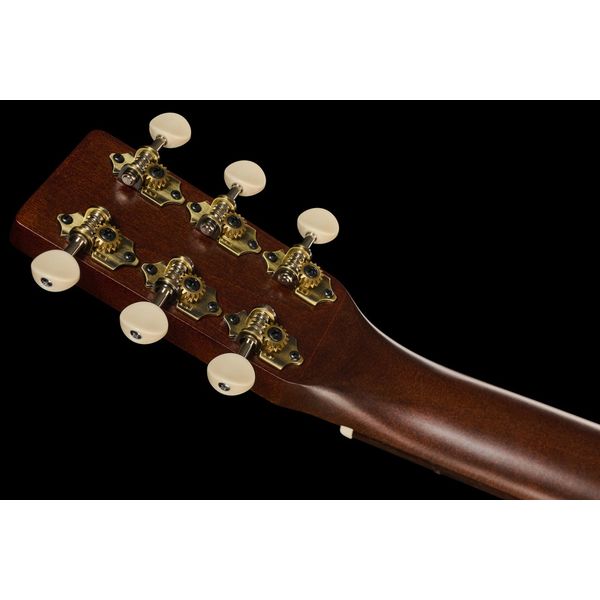 Art & Lutherie Roadhouse Faded Black A/E