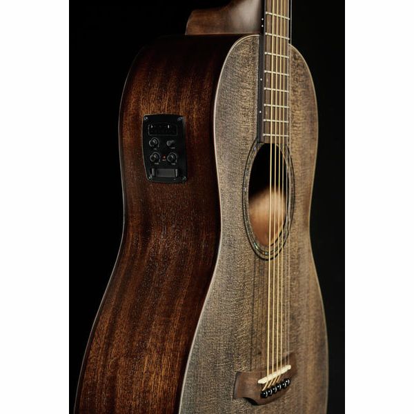 Baton Rouge X11LS/PE-SCC Parlor