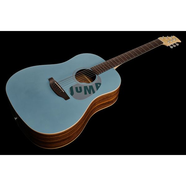 Applause Jump Slope Shoulder Lagoon