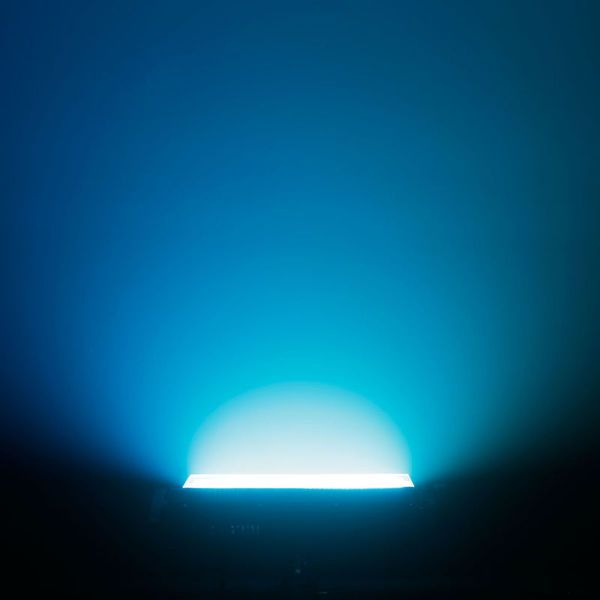 Cameo  Thunder Wash 100RGB