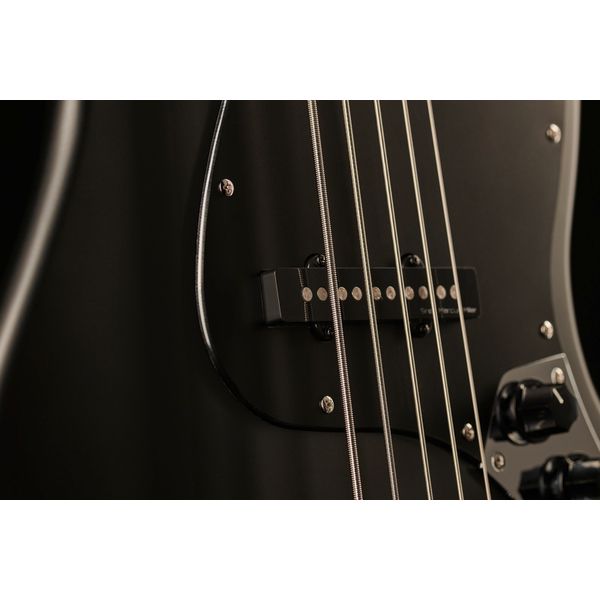 Marcus Miller V3P-5 BKS