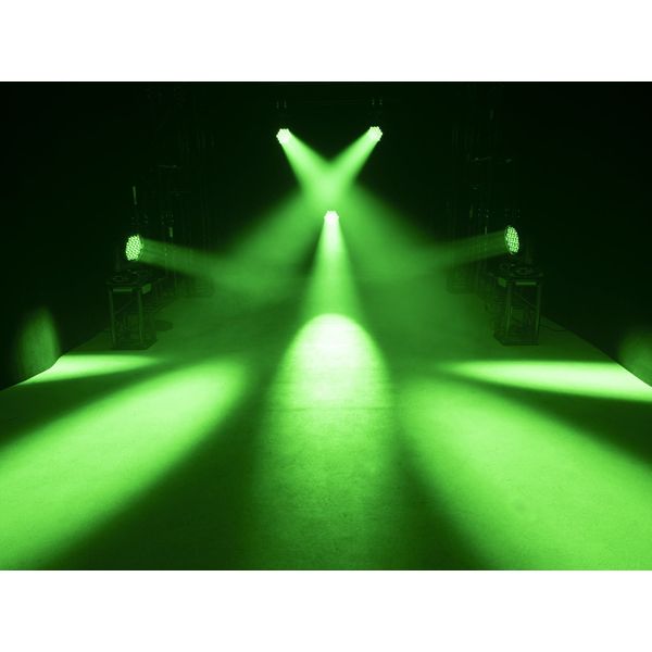 Futurelight EYE-19 HCL Zoom LED MW Wash