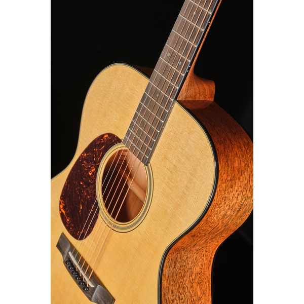 Martin Guitar 000-18 Lefthand