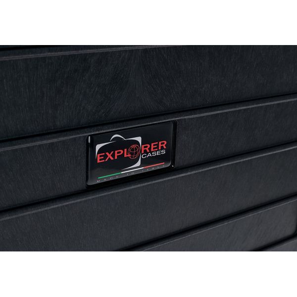 Explorer Cases 5833.B Black