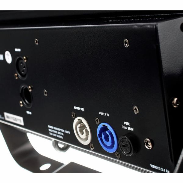 Cameo  Thunder Wash 600 RGBW