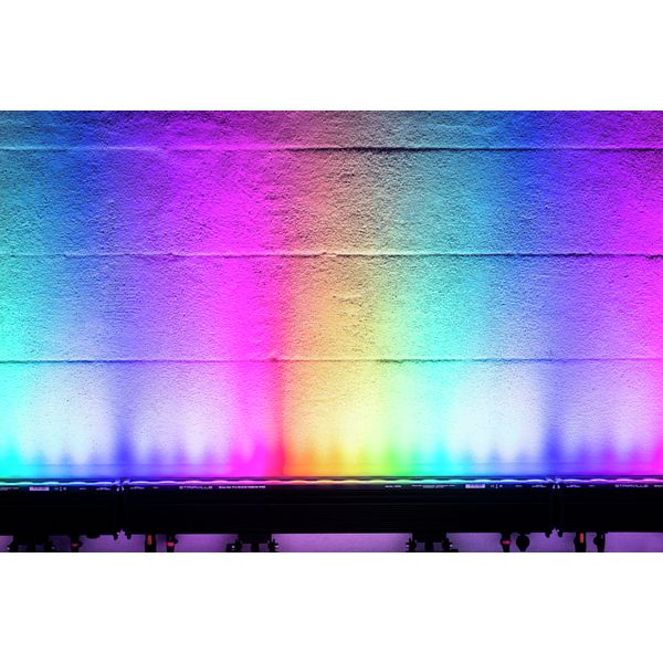 Stairville Show Bar Pro 16x10W RGBAW IP65