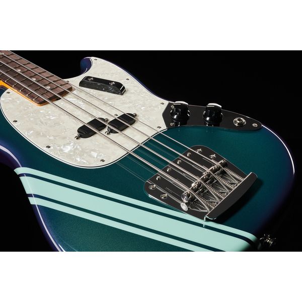 Fender Vintera II 70s Mustang Bass CB