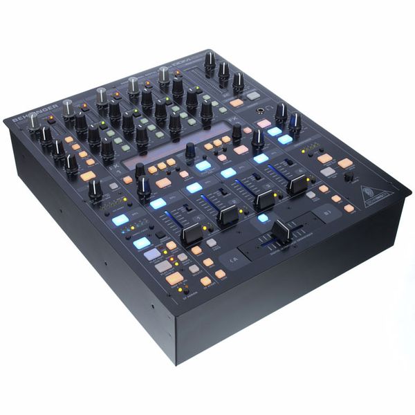 Behringer DDM4000