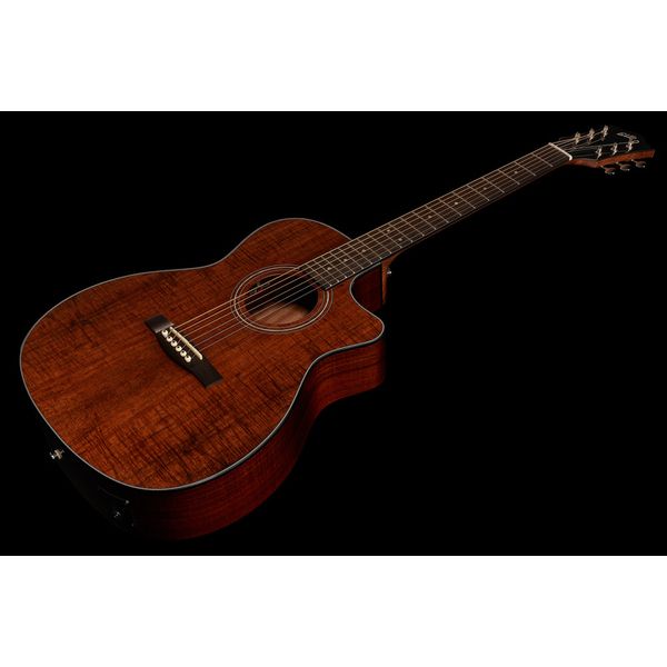 Guild OM-260CE Deluxe BW