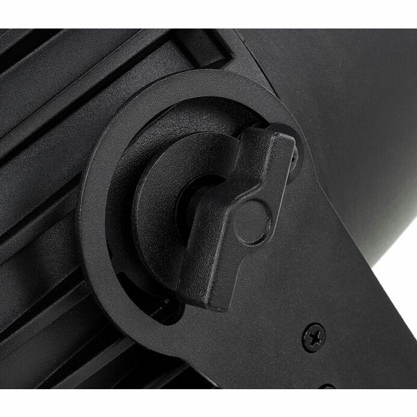 Eurolite LED Theatre COB 200 RGB+WW