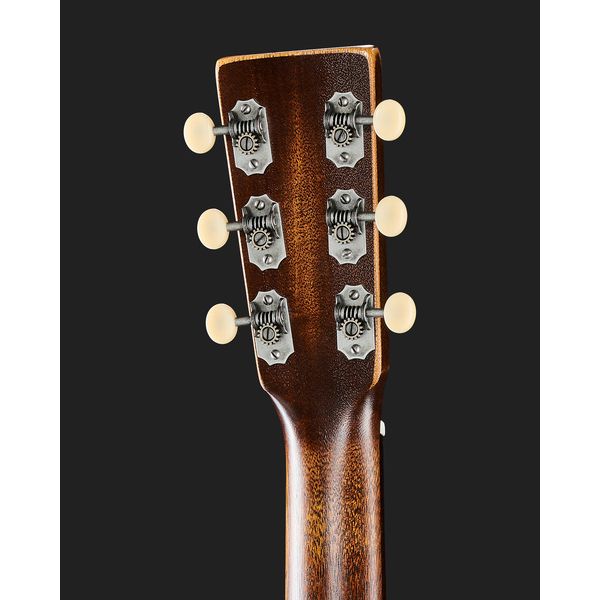 Martin Guitar 000-16 StreetMaster