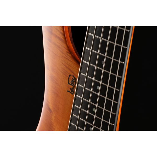 Le Fay Singer 6 Maple