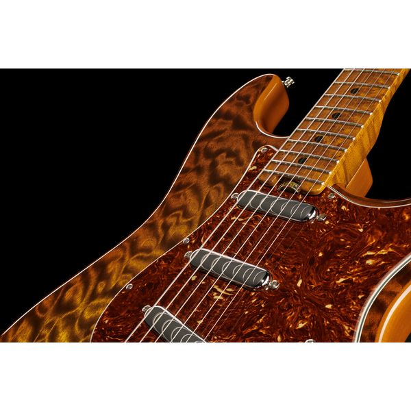 Fender Elite Strat MN QMT Tiger Eye