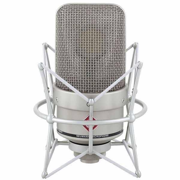 Neumann TLM 49