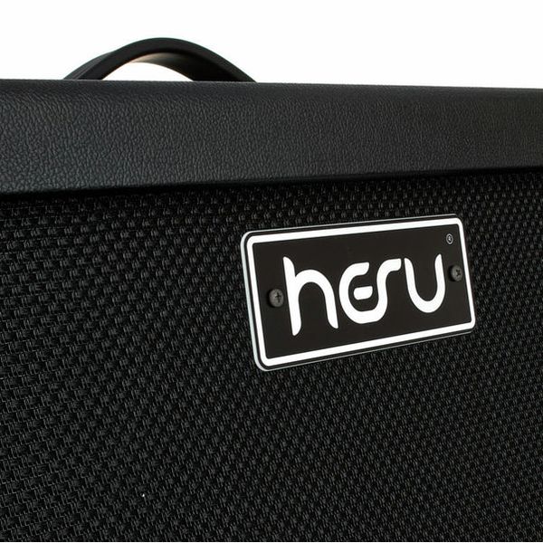 HESU Wizard W112 Std. 16 Ohm Cab BK