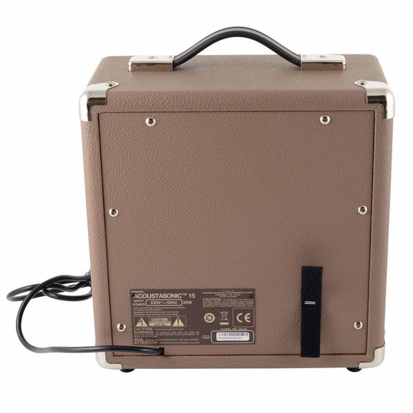 Fender Acoustasonic 15