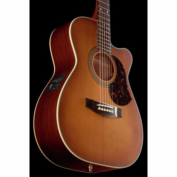 Maton EBG808C Nashville
