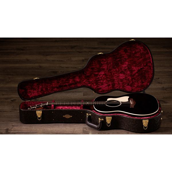 Taylor Gold Label 717e Blacktop