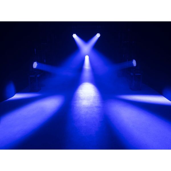 Futurelight EYE-19 HCL Zoom LED MW Wash