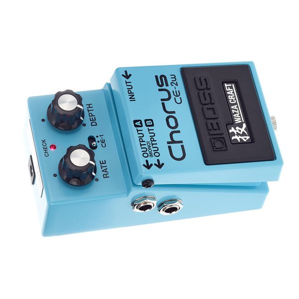 Boss CE-2w