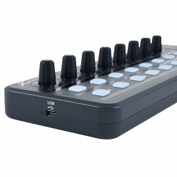 Behringer X-Touch Mini