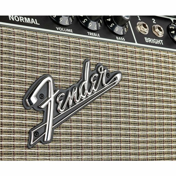 Fender 64 Custom Deluxe Reverb