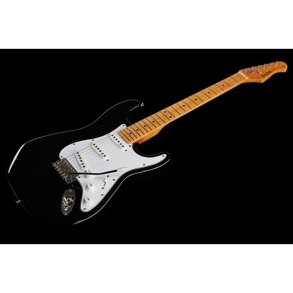 Harley Benton ST-62MN BK Vintage Seri Bundle