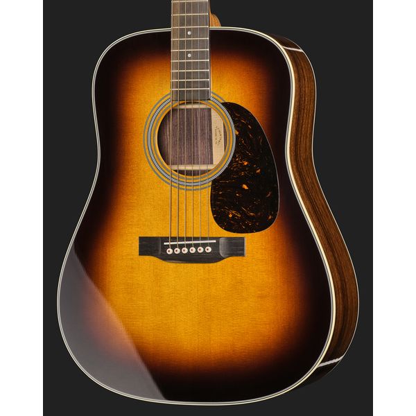 Martin Guitar D28 Sunburst