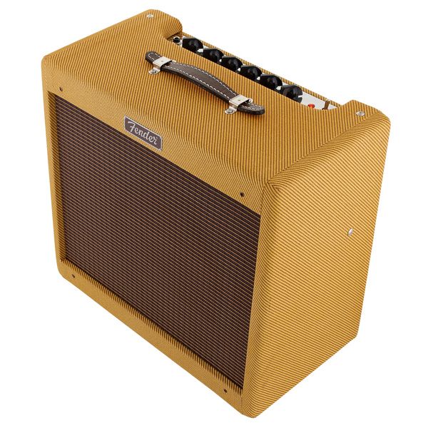 Fender Blues Junior Lacquered Bundle