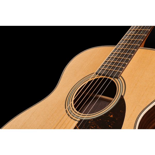Martin Guitar OM-28 Modern Deluxe