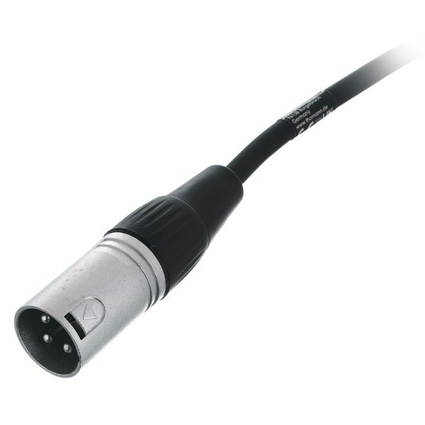 the sssnake SK233-0,3 angled XLR Patch FM