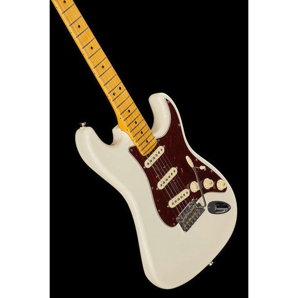 Fender AM Pro II Strat MN OWT