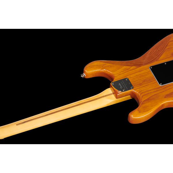 Fender AM Pro II Strat HSS MN RST PIN