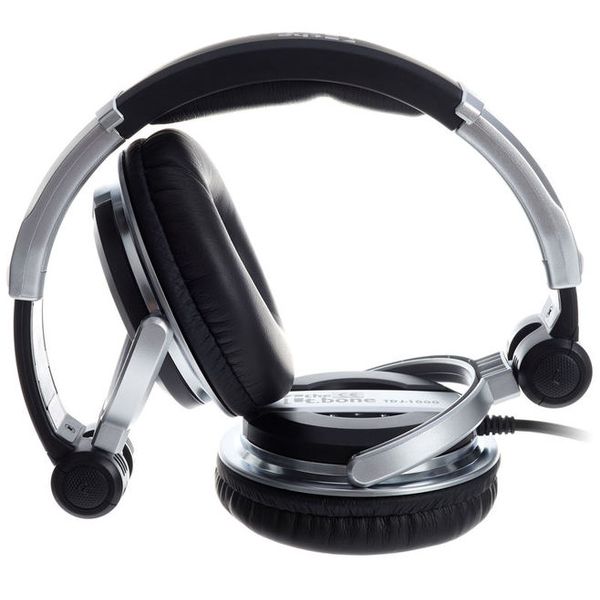 Behringer DDM 4000 Bundle