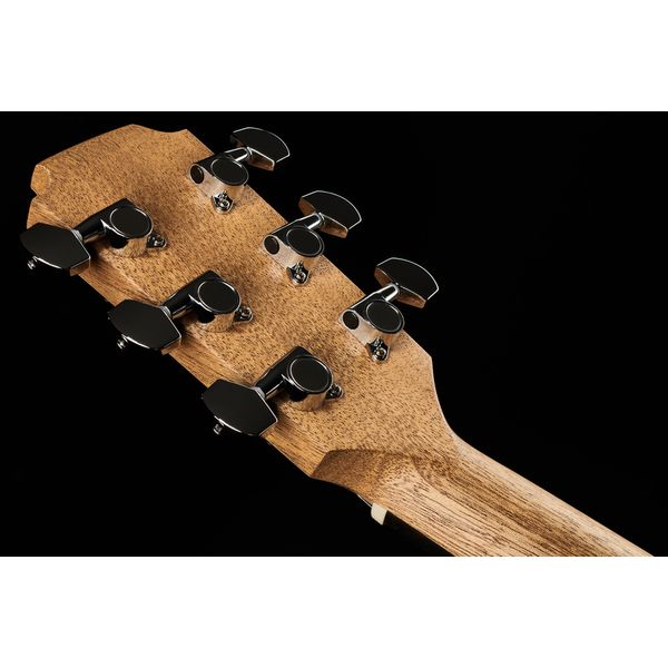 Sheeran by Lowden S04