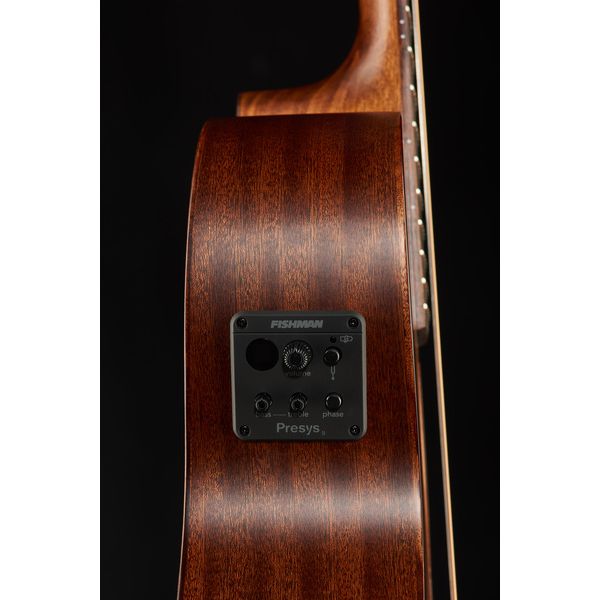 Harley Benton Custom Line CLA-15MCE V Bundle