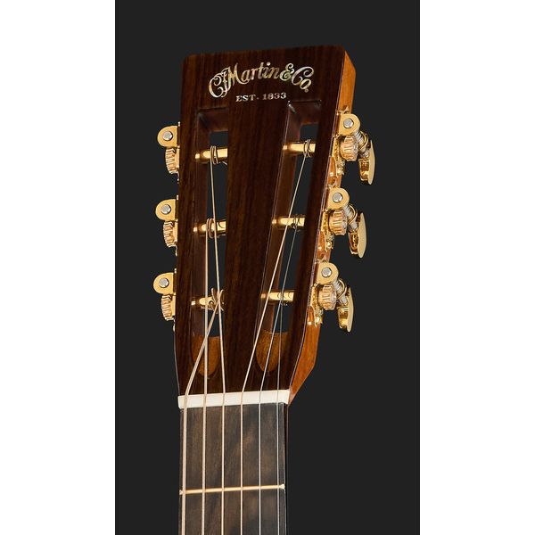 Martin Guitar 012-28 Modern Deluxe