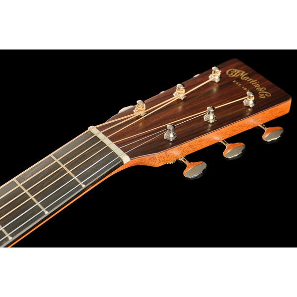 Martin Guitar GPC-16E-01