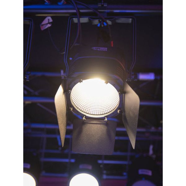 Eurolite LED Theatre COB 100 WW