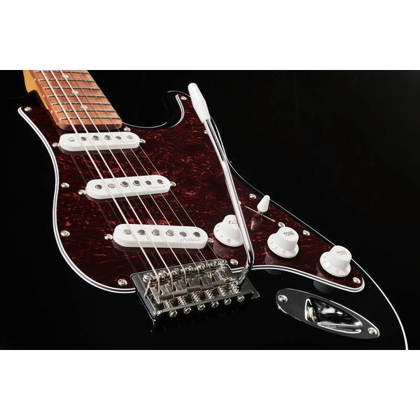 Harley Benton ST-62 BK Vintage Series